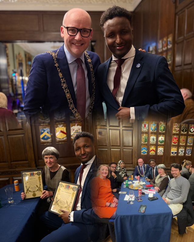 The Lord Mayor of Dublin with a Wadajir representative